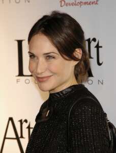 Claire Forlani